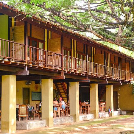 Dunes Unawatuna Hotel Exterior foto